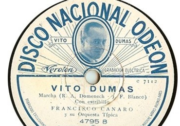 Пластинка с танго Navegante, написанном в честь Вито Дюма