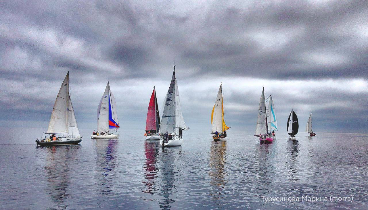 Чупа без чупса, курс на Елбань и белые брюки для капитана