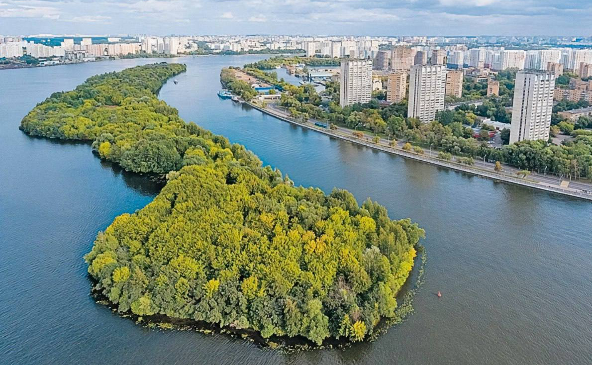 Есть в затоне остров…