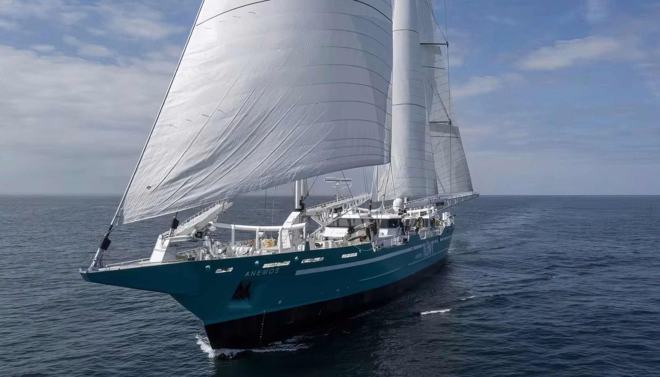 Новейший парусный «грузовик»