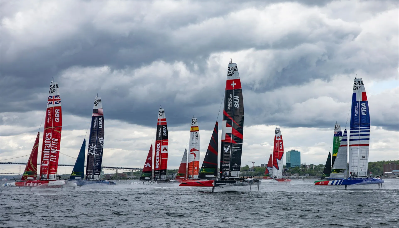 SailGP прилетели в Галифакс