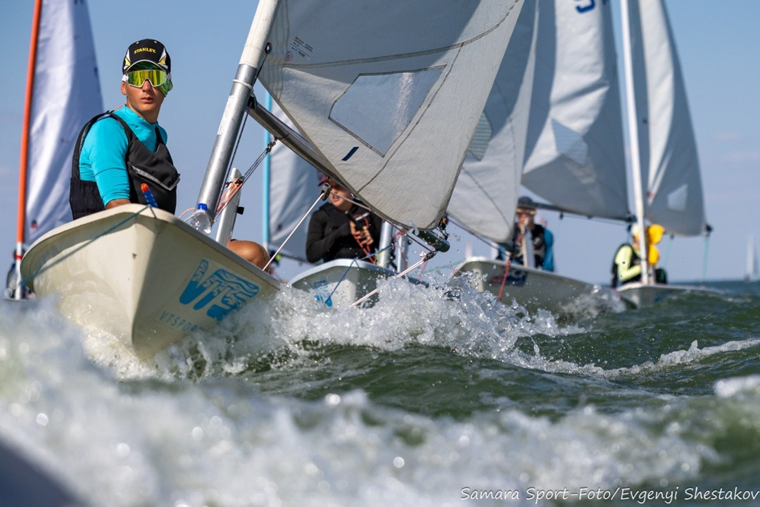 «Луч» солнца золотого…