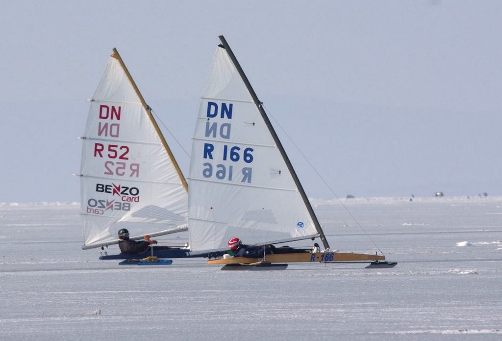 Лед, парус и свежий ветер