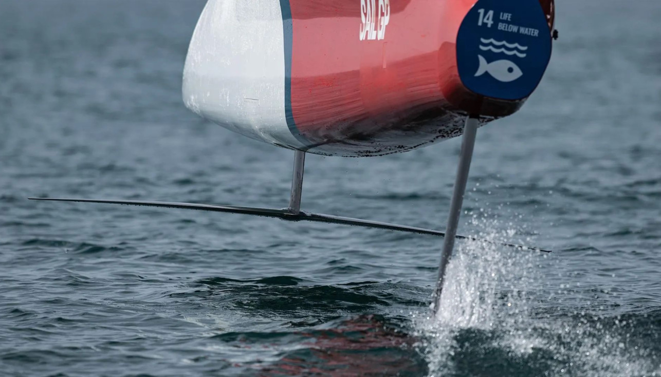 Кто быстрее – катамараны SailGP или лодки 37th America's Cup?