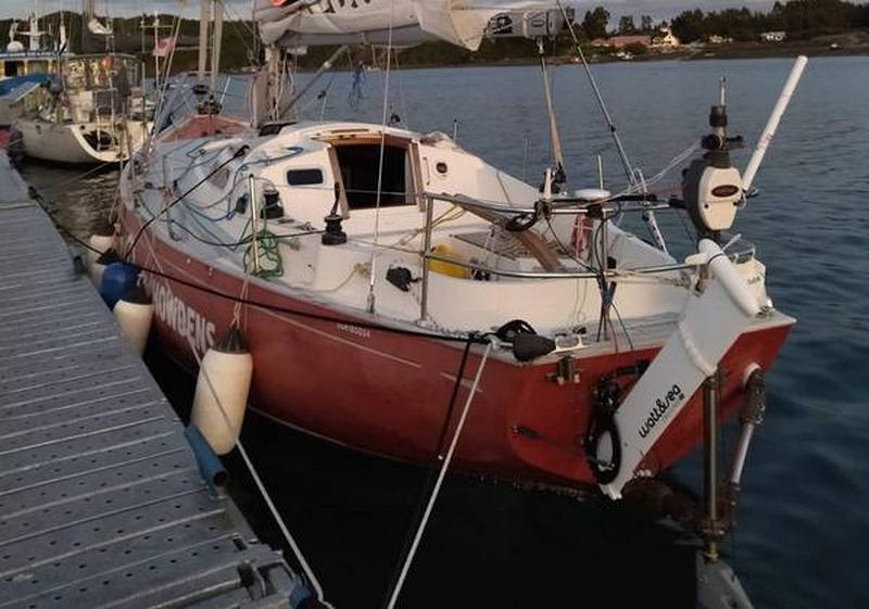 Clara (Biscay 36) у причала в Пуэрто-Монте