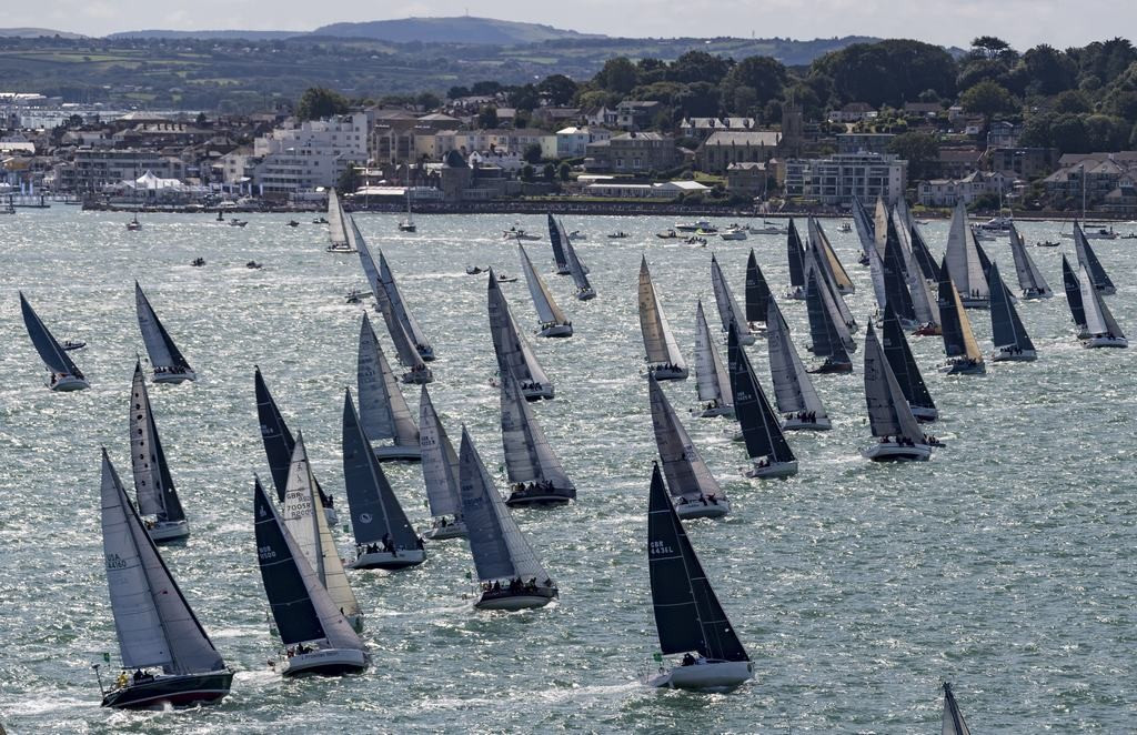 Rolex Fastnet Race 2025. До старта еще далеко, а рекорд уже есть