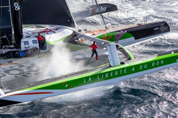 Jules Verne Trophy остается в неприкосновенности