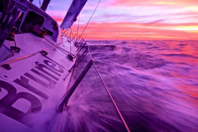 Volvo Ocean Race. Второй этап. День второй