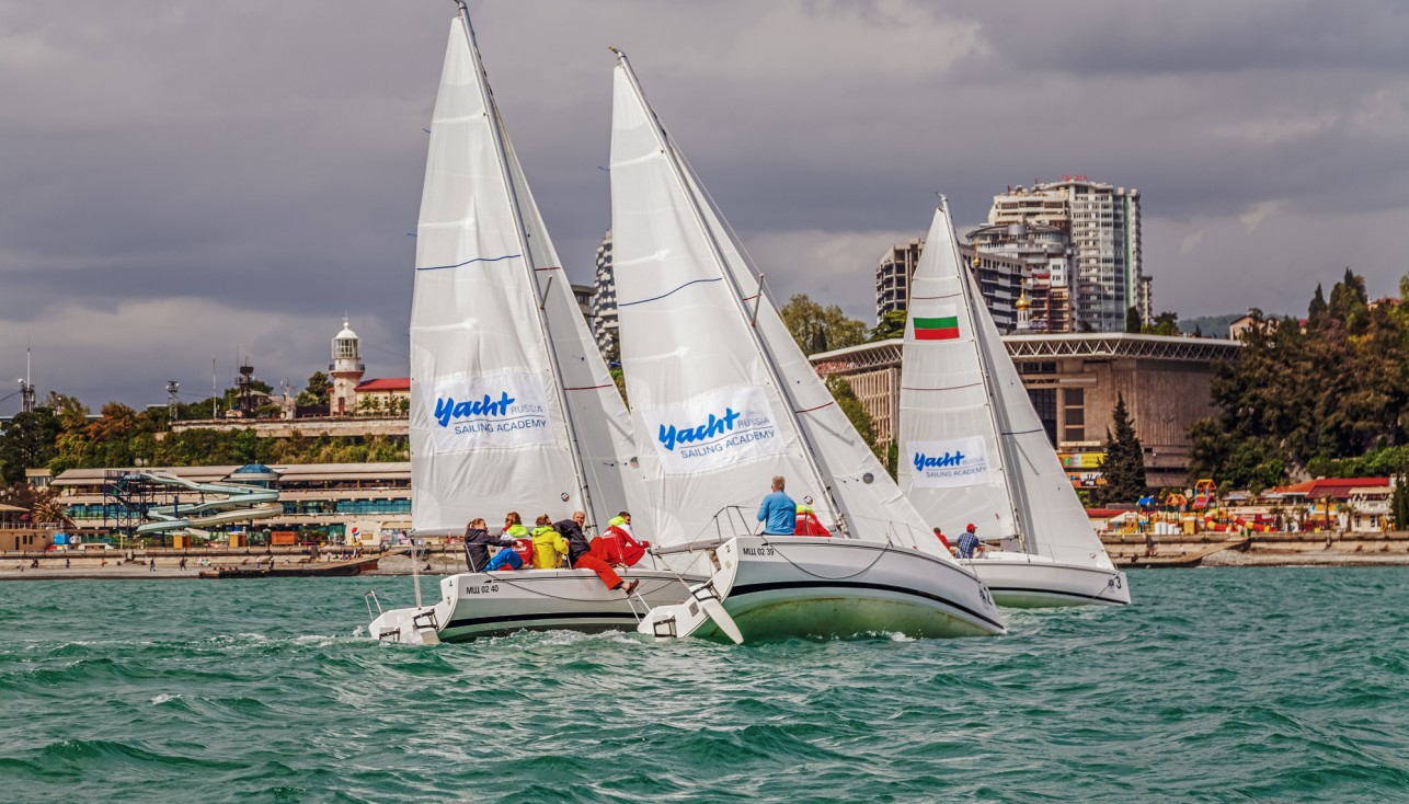 Парусные регаты от YR!