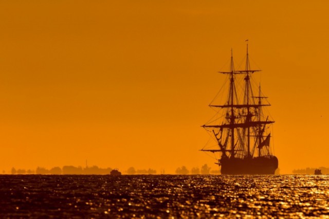 «Эрмион» снова в море