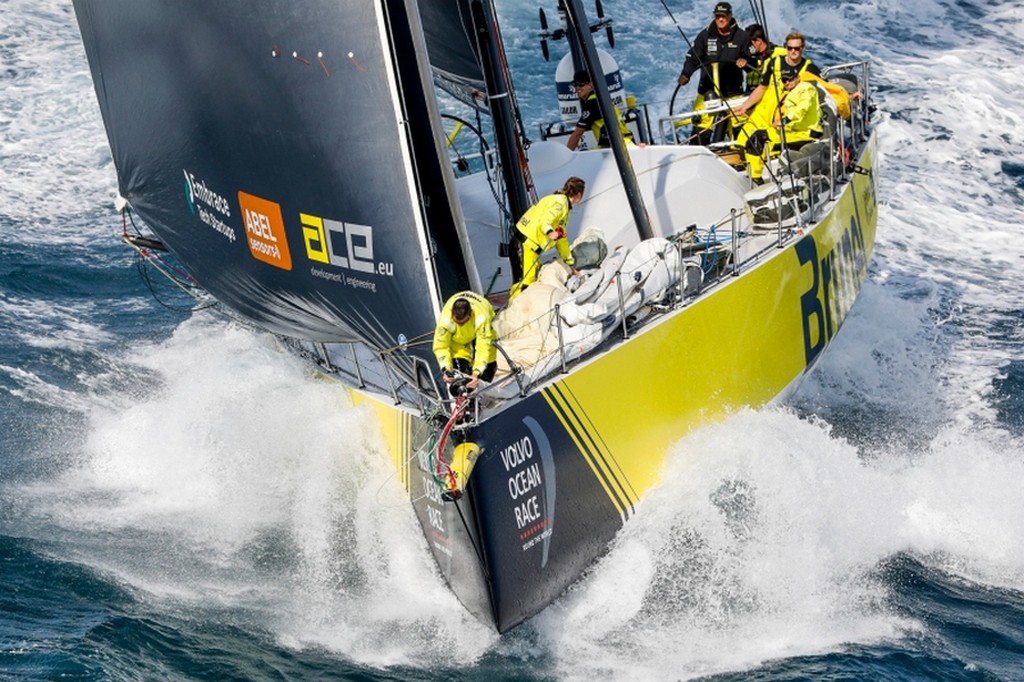 Что происходит с Team Brunel?