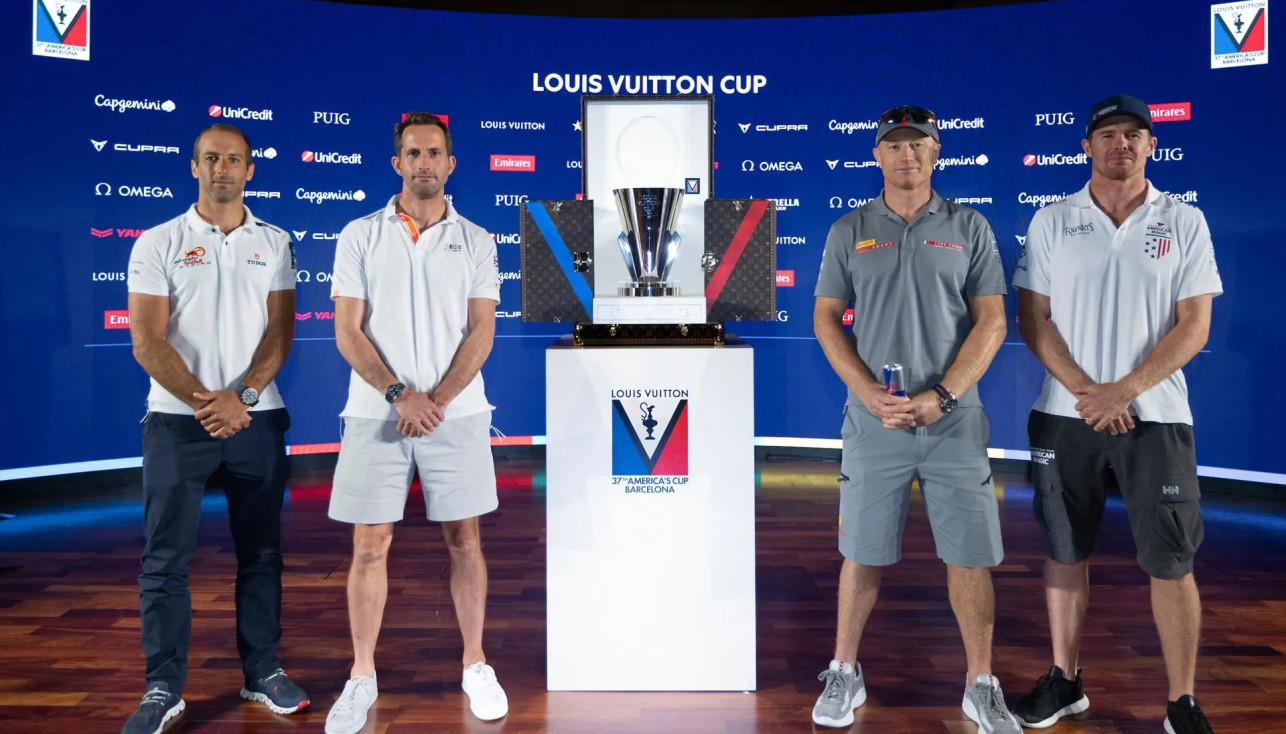 37th America's Cup. Снова на воду