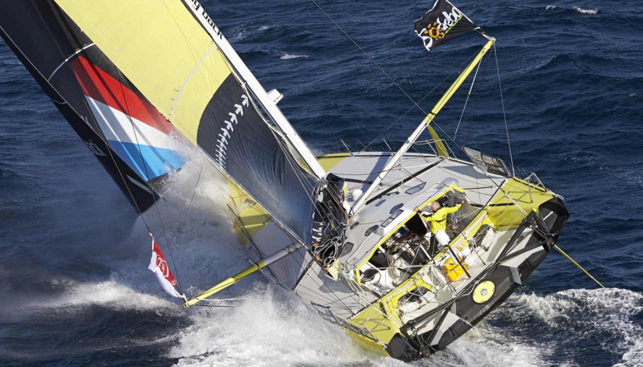 Vendee Globe: двое еще в море