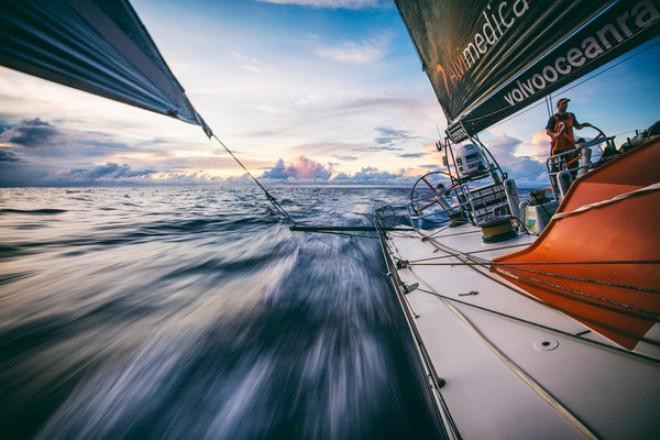 Volvo Ocean Race 2014/15. 4-й этап. 12-й день