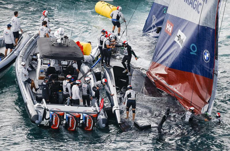 Аварийный America's Cup