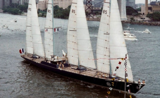 Несчастливый Club