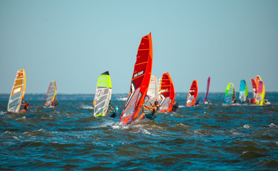 Wind & Surfing в Ейске: первенство и чемпионат