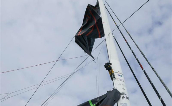 Sodebo Ultim 3 & The Famous Project CIC. А «Ингрид» против!