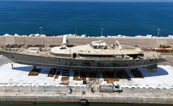 Bayesian. Год прошел, ясности нет