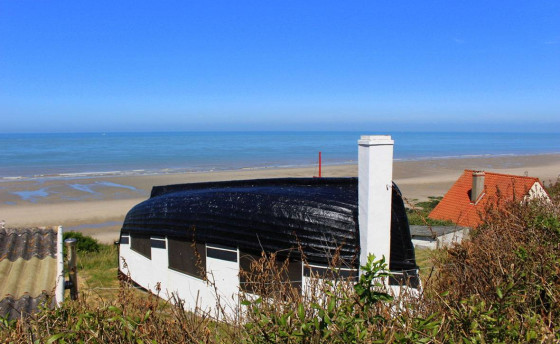 И лодка, как крыша...