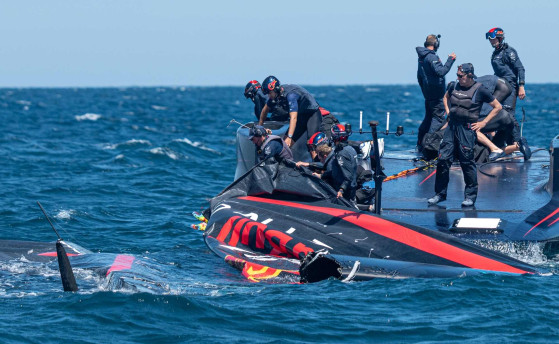 America’s Cup: швейцарцы теряют мачту… но не мечту