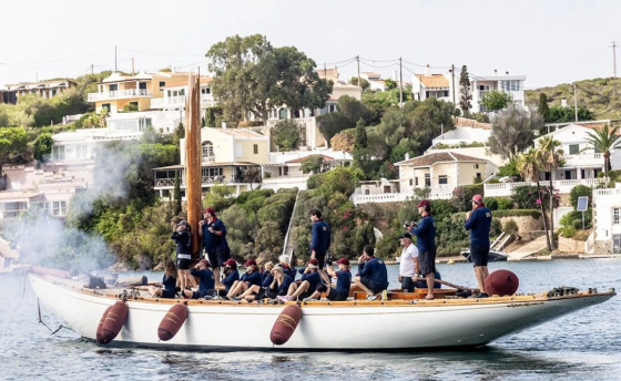 Tuiga осталась без мачты и бушприта