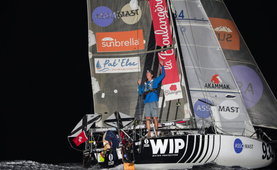 Mini Transat 2025: финальный спринт, швейцарская сенсация и «серийная» стабильность