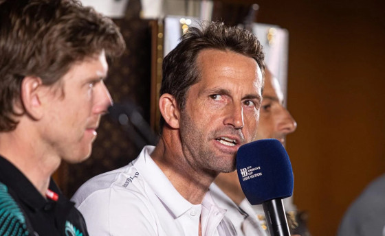 Сэр Бен Эйнсли ограблен в Барселоне