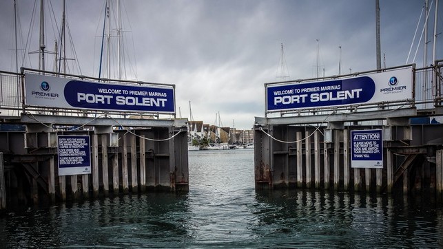 Port Solent Lock Gates Opening