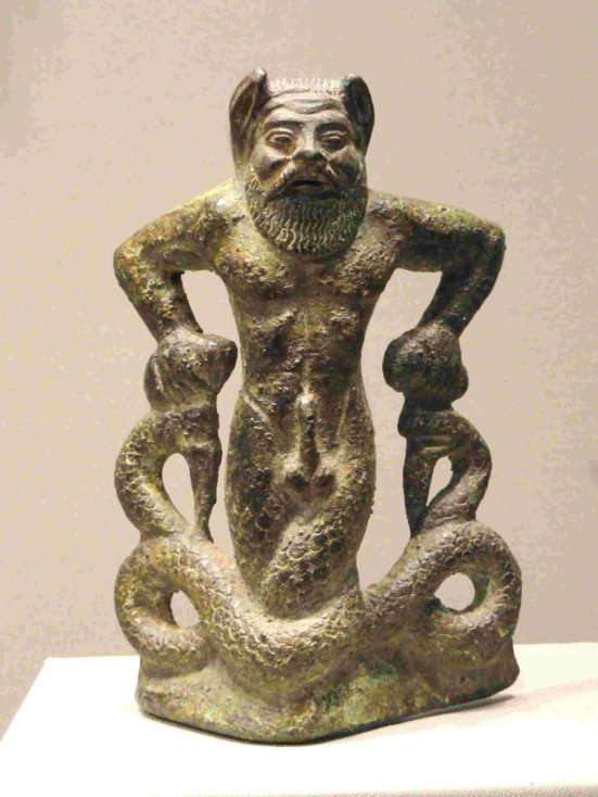 Этрусская бронзовая статуэтка Тифона. V век до н.э.