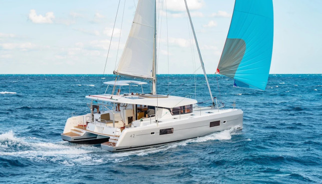 Lagoon 42