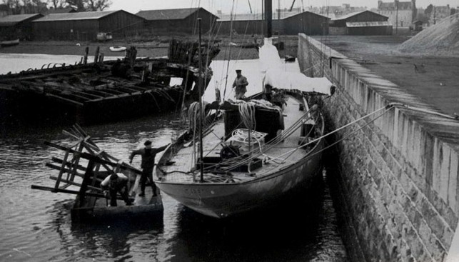 Яхта Kyloe в Сен-Мало. 1941 г.