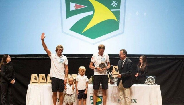 Приз в заслуживших его руках