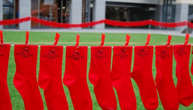 До сих пор для многих новозеландцев 1995 год ассоциируется с акцией «rрасные носки»
