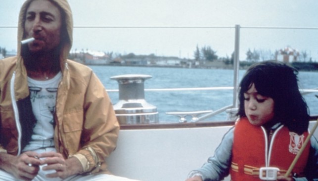 Джон и Шон Леннон на борту Megan Jaye. Бермуды, 14 июня 1980 г.