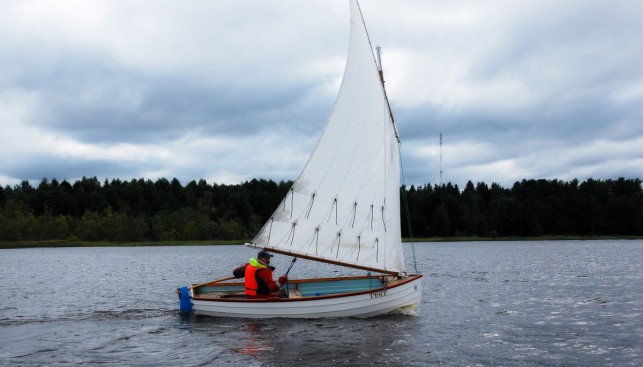 Лодка Dinghy 12