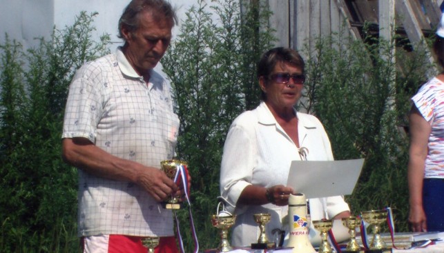С супругой Светланой Николаевной Кротовой перед вручением наград победителям регаты "Вольный ветер"
