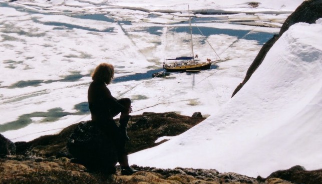 Энни Хилл во время первой зимовки в Гренландии. Весна 2005 года…