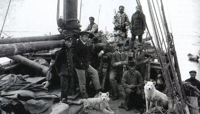 Команда А. Борисова на яхте "Мечта". 1900 г.