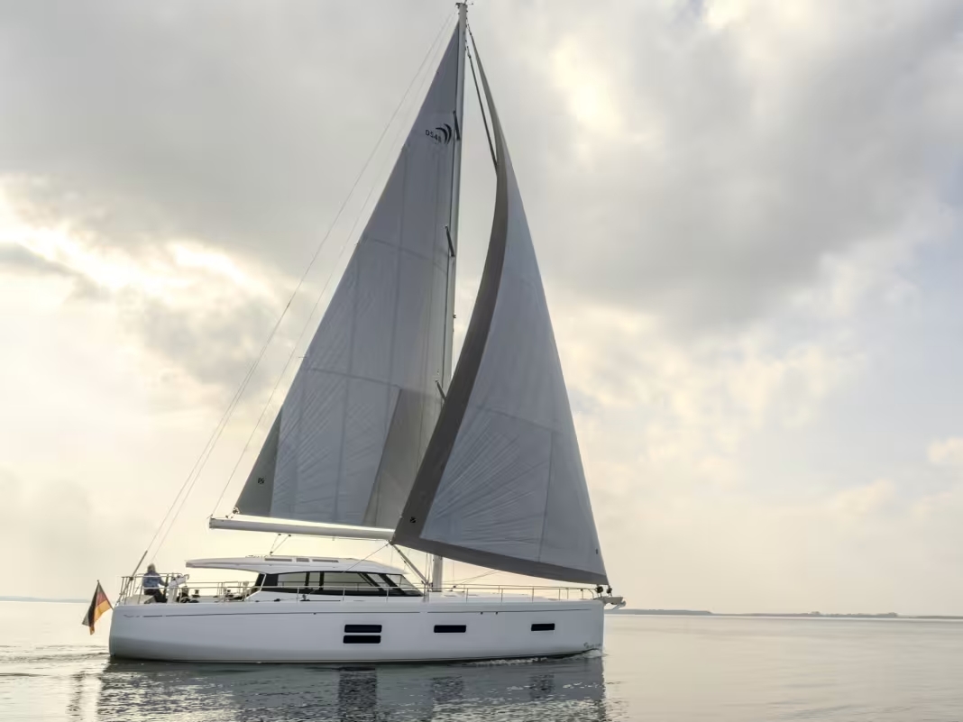 Moody 48 DS. Фото: YACHT/Jozef Kubica